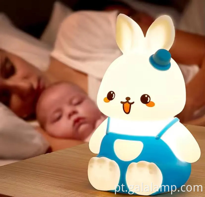 Luz noturna de animal fofo: design de coelho para decoração de berçário Silicone Soft Light